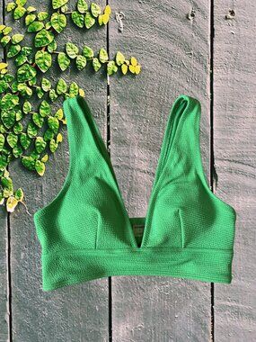 Like New - Old Navy Bathing Suit Top Size Small